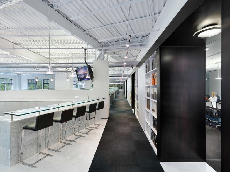 1984 Isaac Newton Sq W, Reston, VA à louer - Photo intérieure – Image 3 sur 17