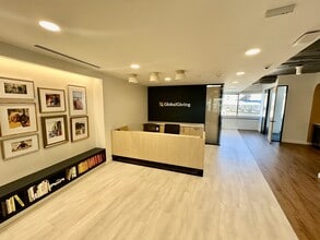 1 Thomas Cir NW, Washington, DC à louer Photo de l’immeuble– Image 2 sur 16