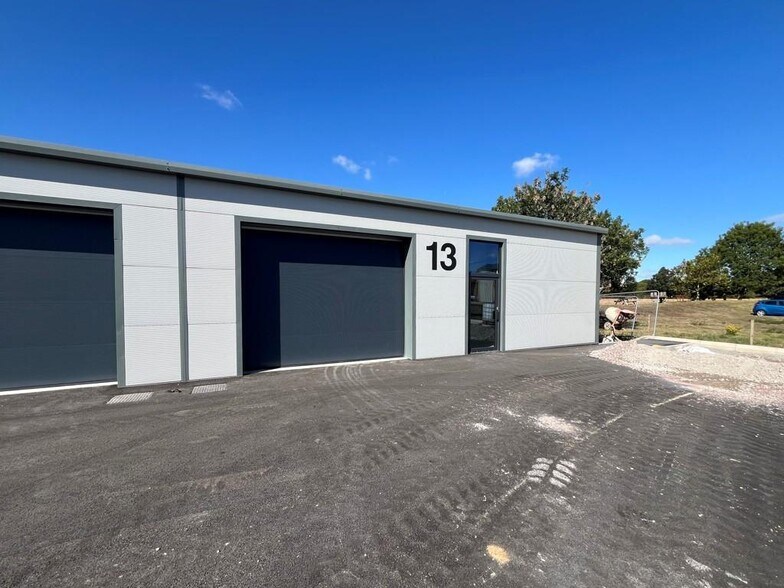 Colchester Rd, Heybridge à vendre - Photo de l’immeuble – Image 1 sur 12