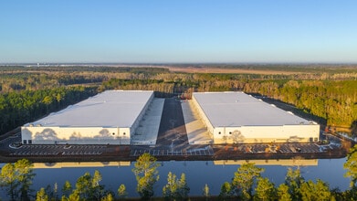 14825 International Airport Blvd, Jacksonville, FL à louer Photo intérieure– Image 2 sur 4