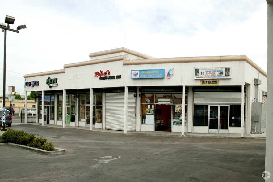 930 N Long Beach Blvd, Compton, CA à louer - Photo de l’immeuble – Image 3 sur 3