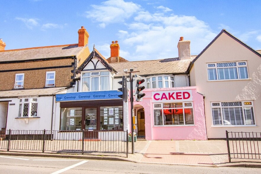High St, Rhyl à vendre - Photo de l’immeuble – Image 2 sur 11