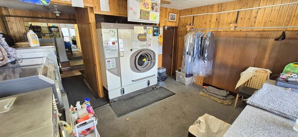 36-54 Newlands Park Dr, Scarborough à vendre - Photo de l’immeuble – Image 3 sur 17