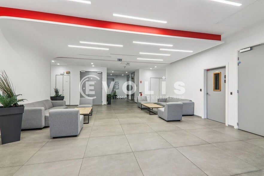 259 Avenue Du Général Leclerc, Maisons-Alfort à louer - Hall d’entrée – Image 2 sur 14