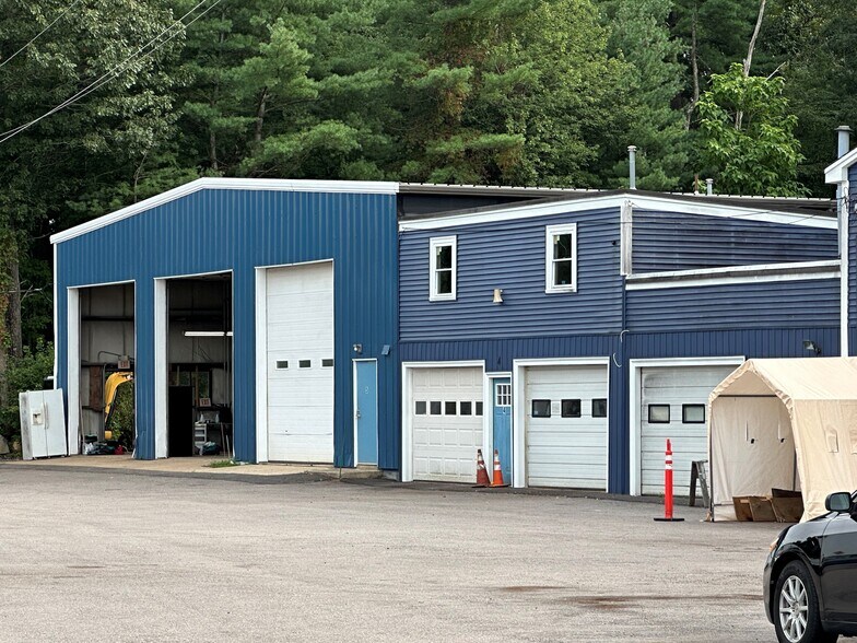 110 Mattakeesett St, Pembroke, MA à louer - Photo de l’immeuble – Image 2 sur 3