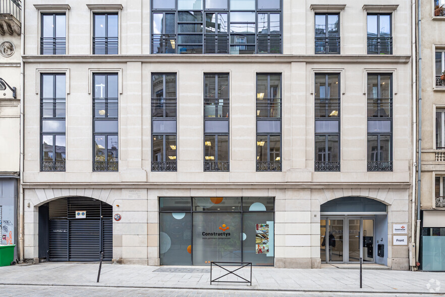 32 Rue René Boulanger, Paris à louer - Photo de l’immeuble – Image 3 sur 9