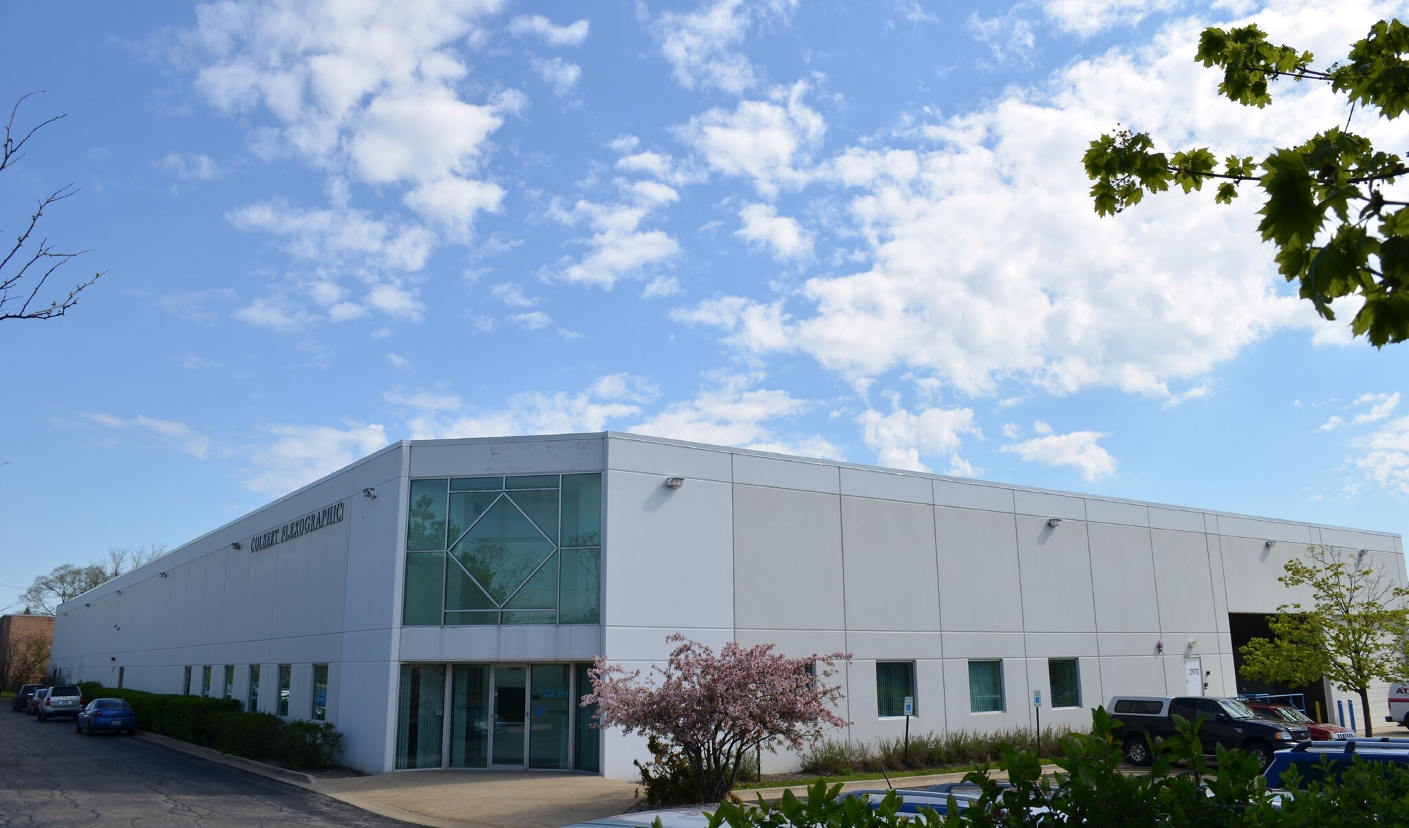 13970 W Polo Trail Dr, Lake Forest, IL à louer Photo de l’immeuble– Image 1 sur 6