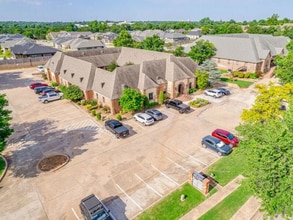 1300 E 9th St, Edmond, OK - VUE AÉRIENNE vue de carte