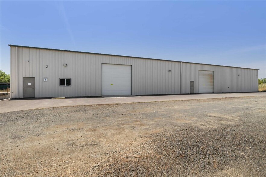 600 Goldfish Farm Rd SE, Albany, OR à louer - Photo de l’immeuble – Image 3 sur 15