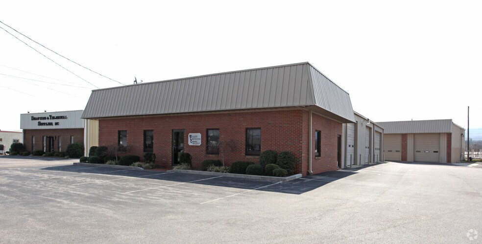 594 Roanoke St, Salem, VA à louer - Photo principale – Image 1 sur 4
