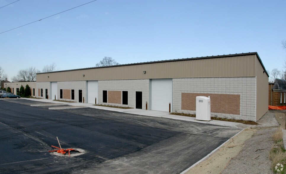 2001 Old Greenbrier Rd, Chesapeake, VA à louer - Photo de l’immeuble – Image 2 sur 3