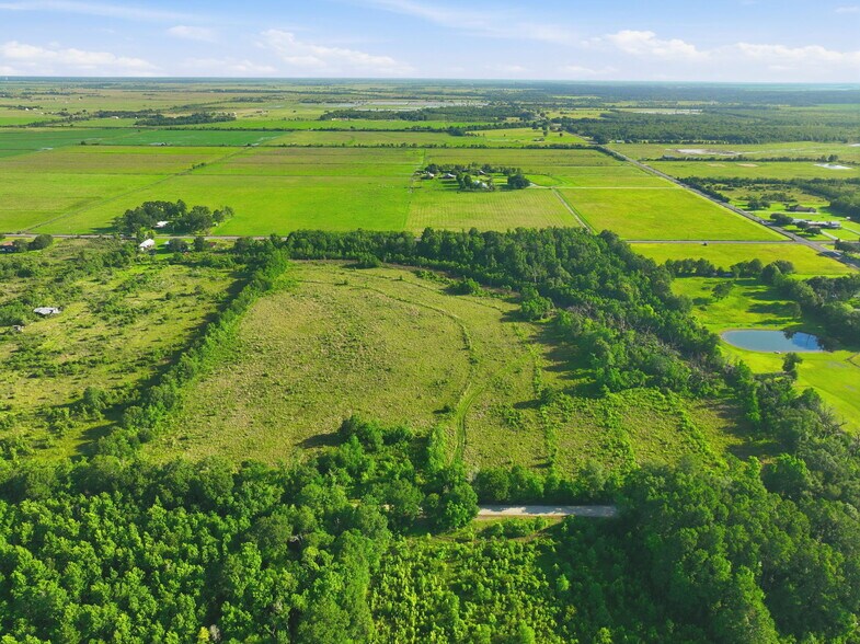 TBD Sidney Derouen Road, Hayes, LA à vendre - Photo de l’immeuble – Image 3 sur 12