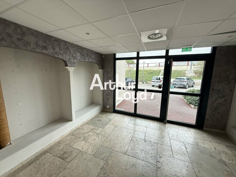 106 Boulevard Jean Moulin, Puget-sur-Argens à louer - Photo intérieure – Image 1 sur 4