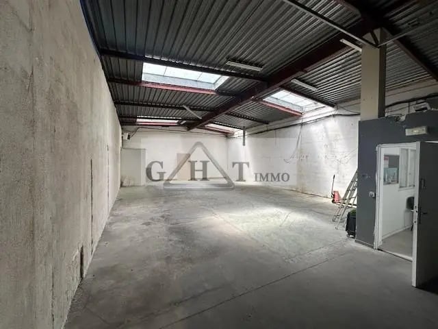 Bureau dans Bondoufle à louer Photo intérieure– Image 1 sur 4