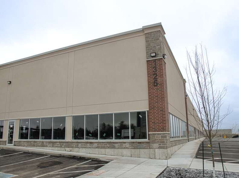 1325 Centennial Dr, Kingston, ON à vendre - Photo de l’immeuble – Image 3 sur 4