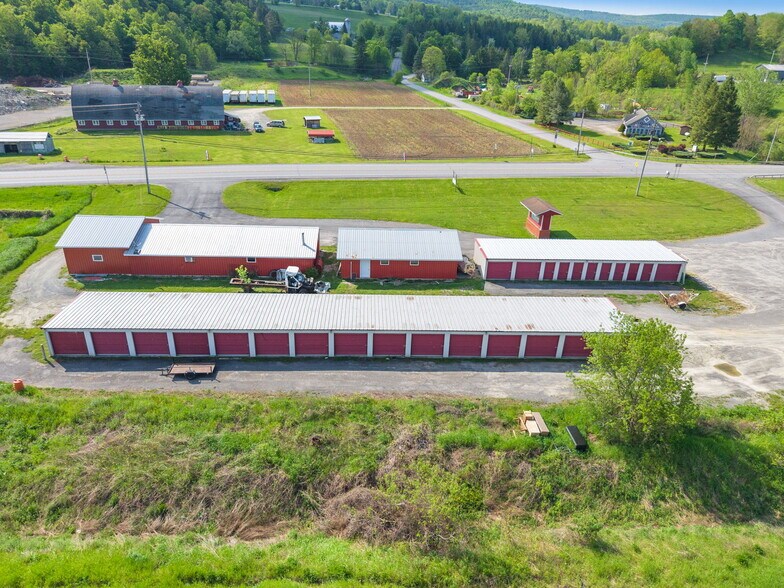 1225 NY-7, Richmondville, NY à vendre - Photo de l’immeuble – Image 2 sur 38