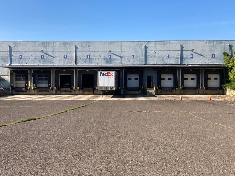 345 E Weymouth Rd, Buena, NJ à louer - Photo de l’immeuble – Image 3 sur 9