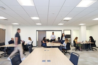 111 Speen St, Framingham, MA à louer Photo intérieure– Image 1 sur 13