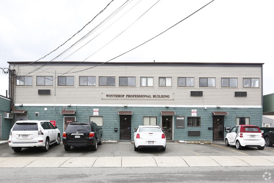 39-43 Putnam St, Winthrop, MA à louer - Photo de l’immeuble – Image 3 sur 4