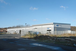 Plus de détails pour Leeds Rd, Huddersfield - Industriel/Logistique à louer