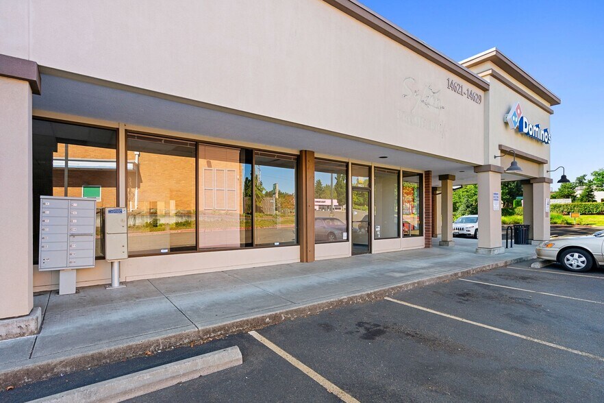 14625-14629 SE Mcloughlin Blvd, Portland, OR à louer - Photo de l’immeuble – Image 2 sur 8