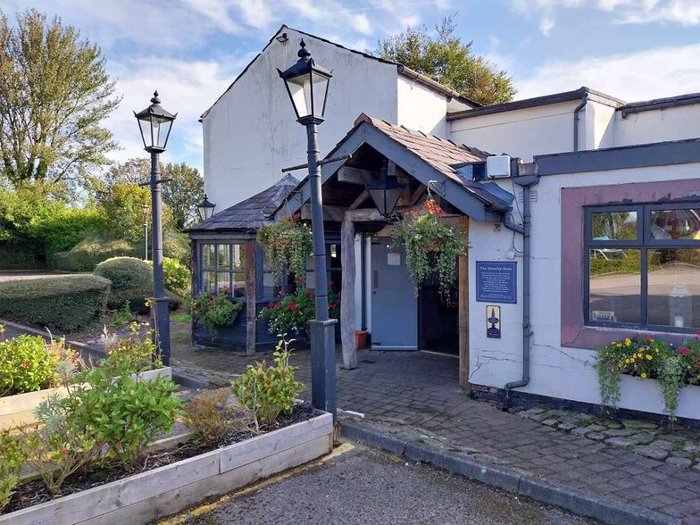 Ormskirk Rd, Bickerstaffe à vendre - Photo de l’immeuble – Image 2 sur 13