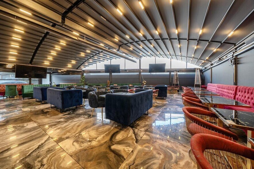 136 High St, Harrow à louer - Photo de l’immeuble – Image 3 sur 14