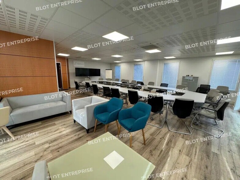 Bureau dans Nantes à vendre - Photo de l’immeuble – Image 2 sur 13