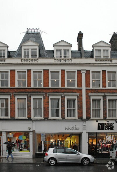 47-51A St. Johns Wood High St, Londres à louer - Photo de l’immeuble – Image 2 sur 7