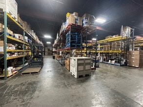 350 Allwood Rd, Clifton, NJ à louer Photo intérieure– Image 1 sur 7