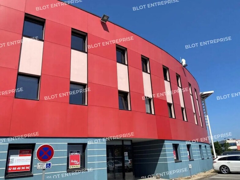 Bureau dans Guipavas à louer - Photo de l’immeuble – Image 3 sur 3