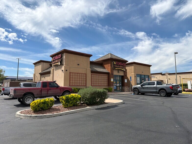 14321 Bear Valley Rd, Victorville, CA à vendre - Photo de l’immeuble – Image 3 sur 8