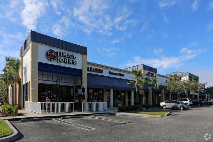 7750-7808 Okeechobee Blvd, West Palm Beach, FL à louer - Photo de l’immeuble – Image 3 sur 5