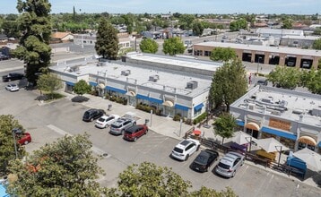 241-249 W Pacheco Blvd, Los Banos, CA à louer Photo de l’immeuble– Image 1 sur 5