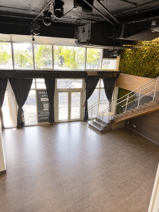 Plus de détails pour 1100 S Miami Ave, Miami, FL - Local commercial à louer