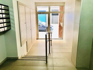 Plus de détails pour Carrer José Bernad Amorós, 3, Elche - Local commercial à louer