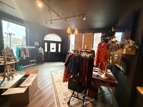 122 E Center St, Le Roy, IL à louer Photo intérieure– Image 2 sur 10