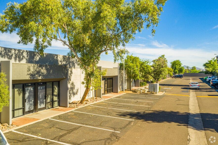 1220 W Alameda Dr, Tempe, AZ à louer - Photo de l’immeuble – Image 3 sur 7