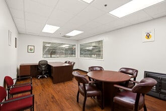 486 Vance St, Forest City, NC à louer Photo intérieure– Image 1 sur 5