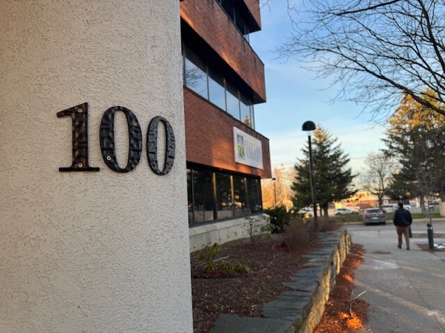 100 Interstate Corporate Ctr, Williston, VT à louer Photo principale– Image 1 sur 4