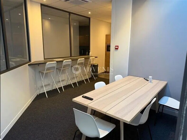 Bureau dans Orléans à louer - Photo de l’immeuble – Image 3 sur 8