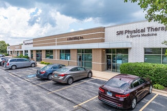 Plus de détails pour 2418 W Indian Trl, Aurora, IL - Bureau à vendre