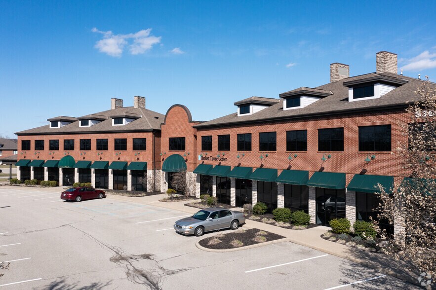 8366-8368 Princeton Glendale Rd, West Chester, OH à louer - Photo principale – Image 1 sur 5