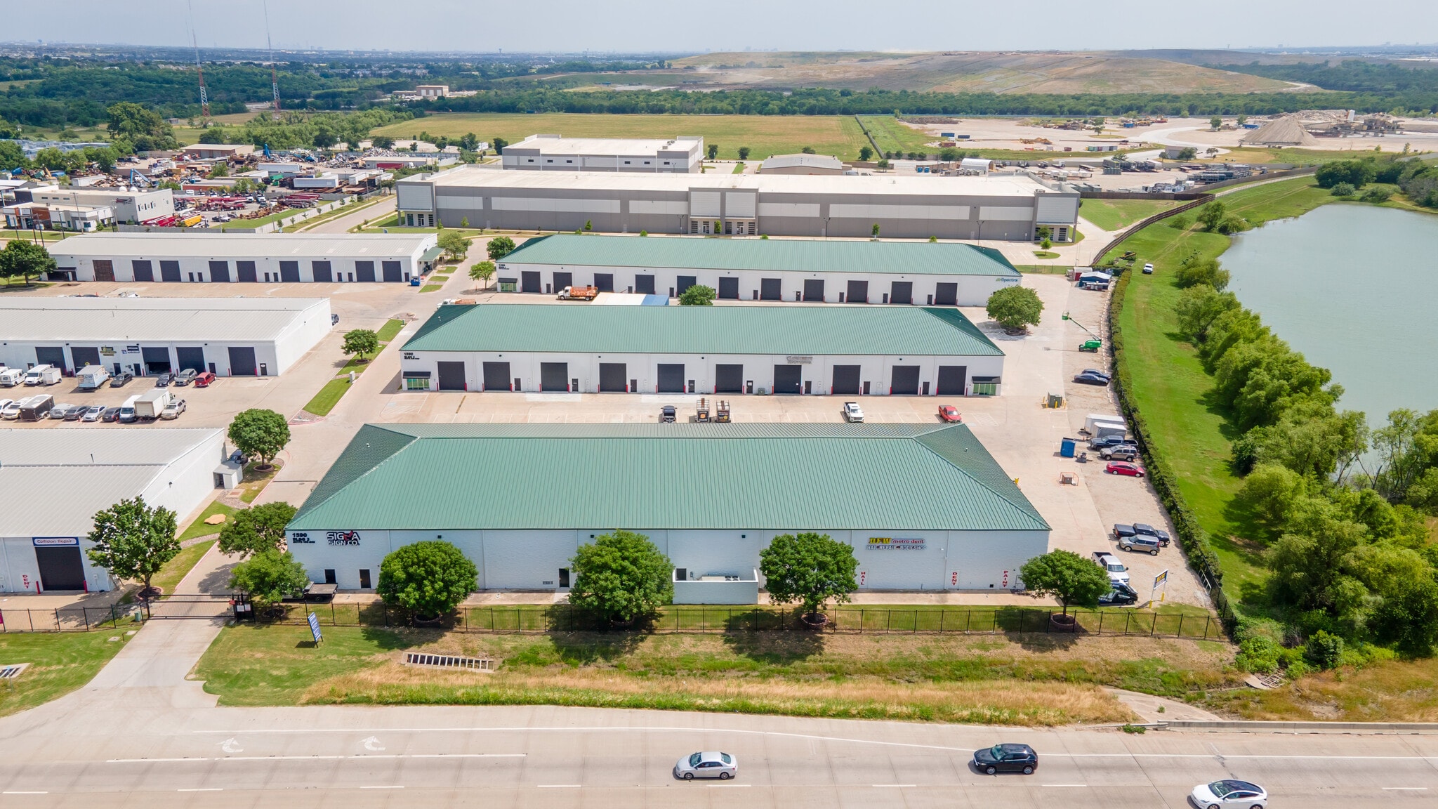 1620 E State Highway 121, Lewisville, TX à louer Photo principale– Image 1 sur 9