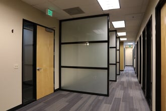 17040 Pilkington Rd, Lake Oswego, OR à louer Photo intérieure– Image 1 sur 5