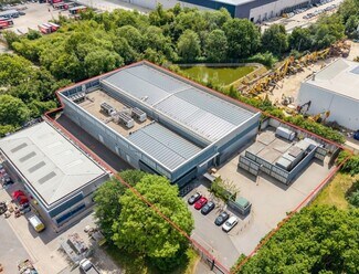 Plus de détails pour Boundary Way, Hemel Hempstead - Local d’activités à vendre