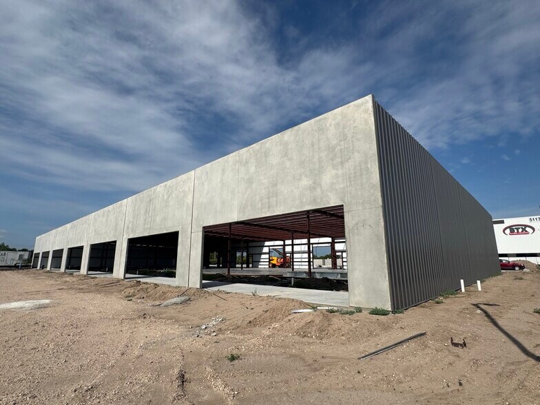 5101 N Cage Blvd, Pharr, TX à louer - Photo de l’immeuble – Image 3 sur 3