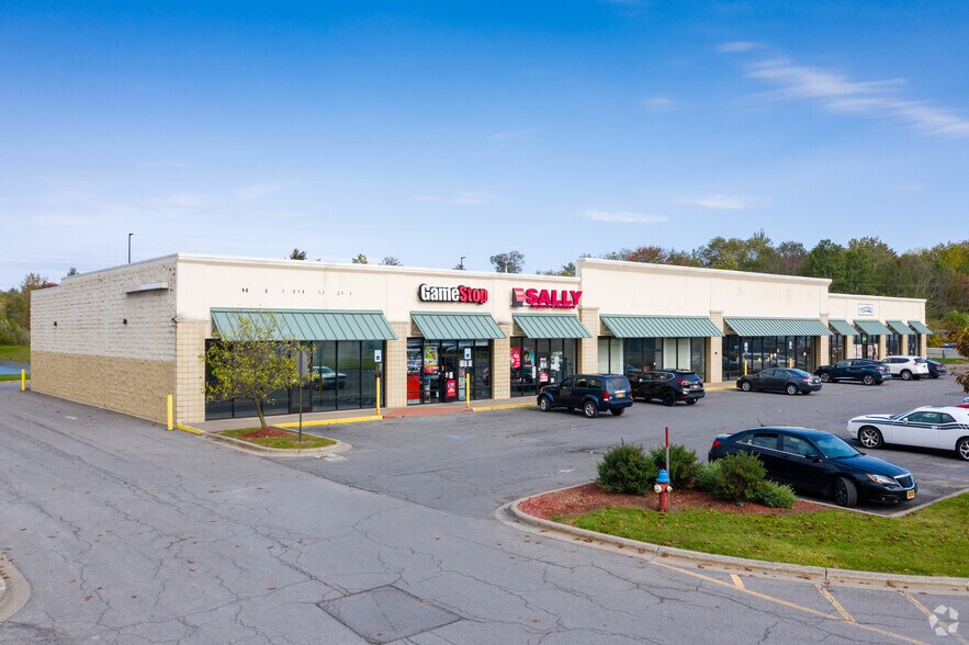 5817-5823 Rome Taberg Rd, Rome, NY à louer - Photo principale – Image 1 sur 10