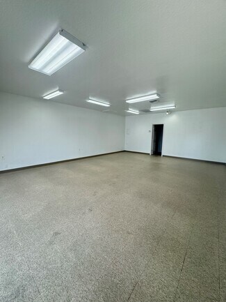 Plus de détails pour 2920-2972 Churn Creek Rd, Redding, CA - Local commercial à louer