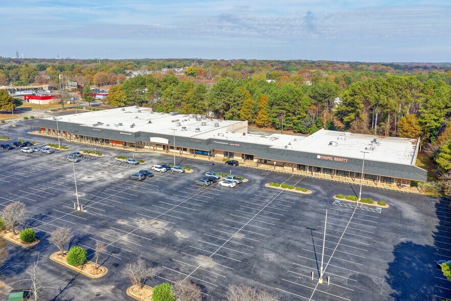 2626 Rainbow Way, Decatur, GA à louer - Photo de l’immeuble – Image 2 sur 11